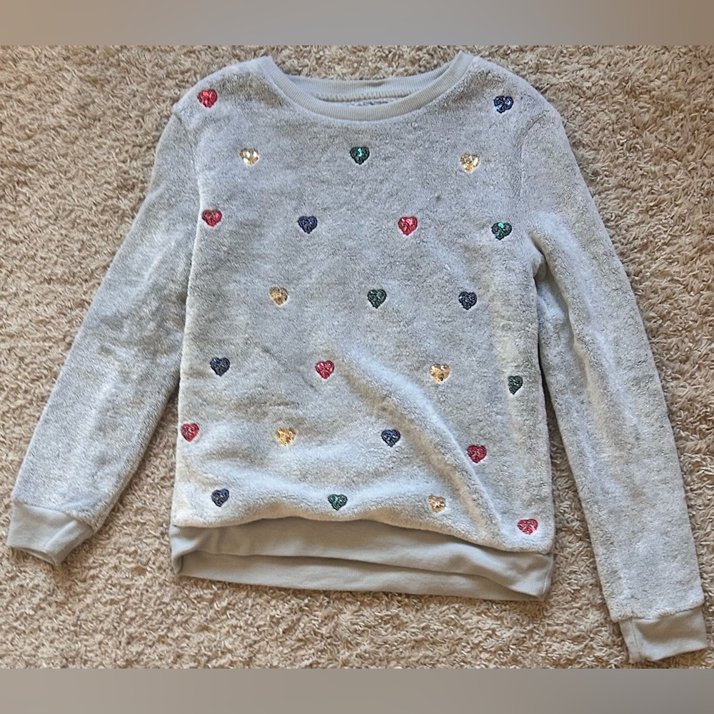 Gray Sweater and sweat pants set for girls.